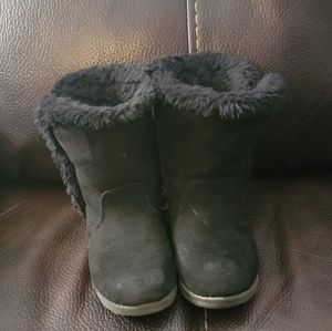 COPY - CAT AND JACK SIZE 11 GIRLS